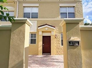 2792 Bella Vista Dr, Davenport, FL 33897