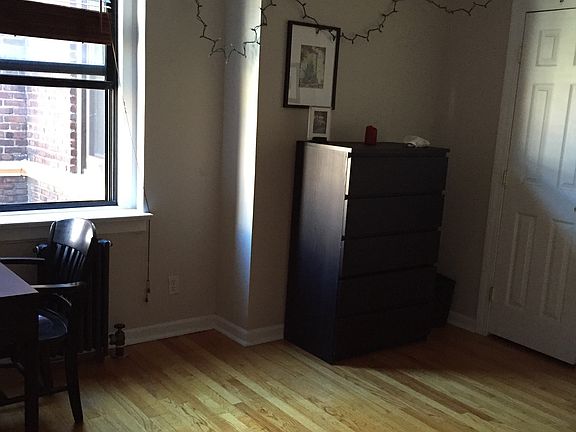 3rd image of 62-64 Saunders St