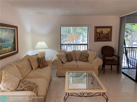 2nd image of 2774 Carambola Cir S #2774