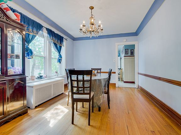 5th image of 6007 W Eddy St