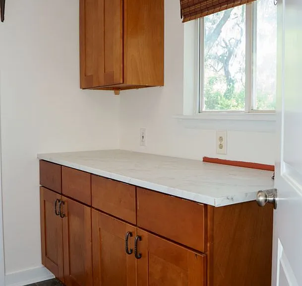 1606 Madrid Ave — Photo 25