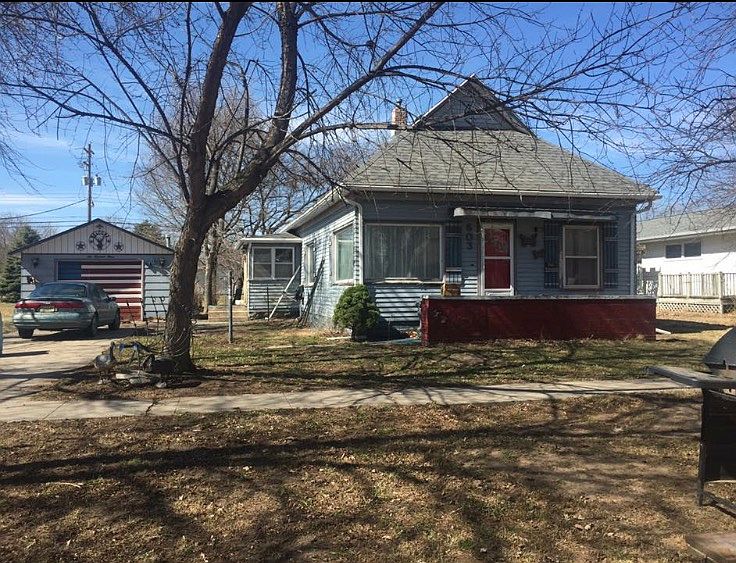 1st image of 603 N D St