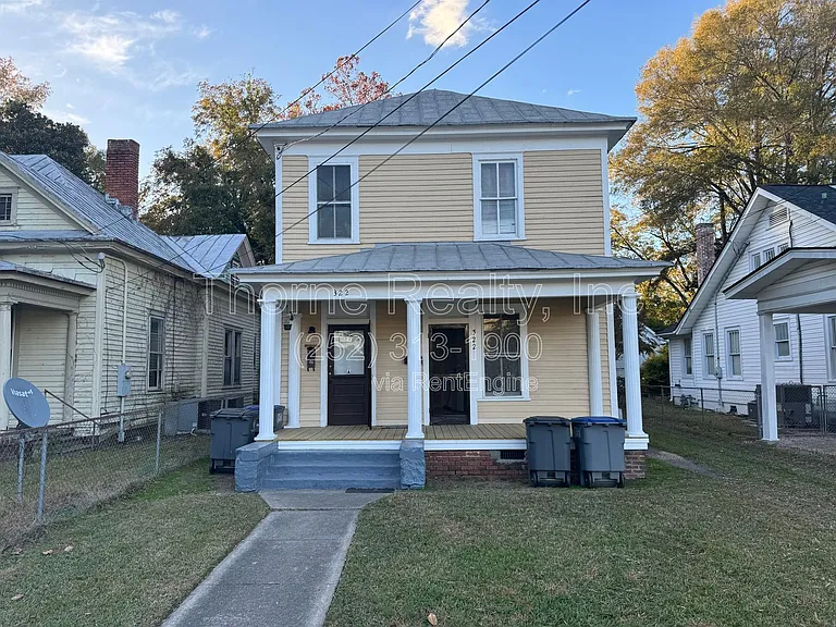 322 S Pearl St — Photo 1