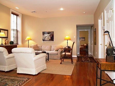 3rd image of 6-10 Strawberry St #5