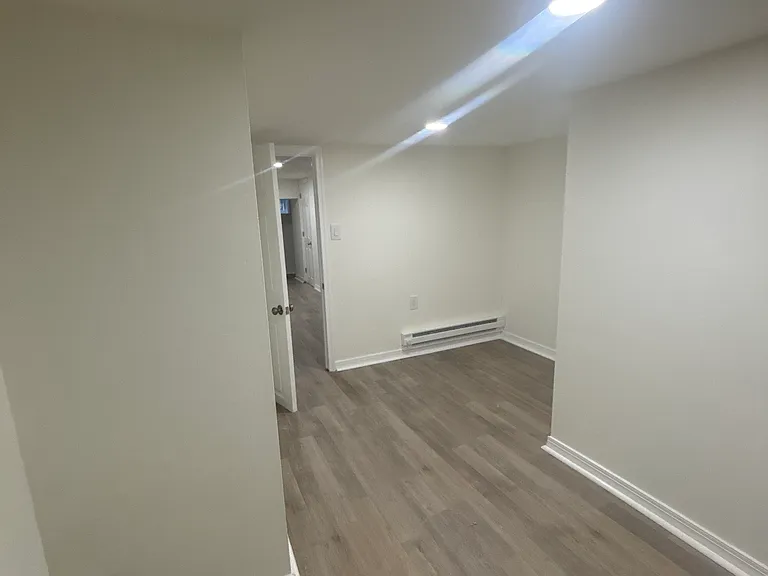 6412 Glenmore Ave #1 — Photo 7