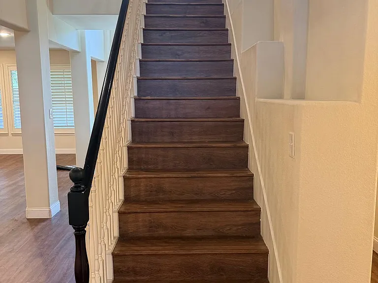 Hilltop Dr — Photo 6