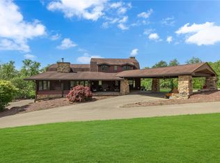 584 Park Rd, Beaver Falls, PA 15010