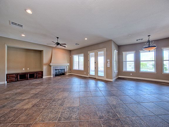5th image of 30795 N 126th Ln