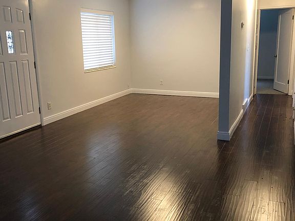2nd image of 2565 E Yermo Ave