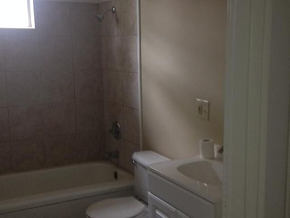 2nd image of 112 Wilkinson St