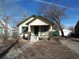 910 E 8th St, Newton, KS 67114