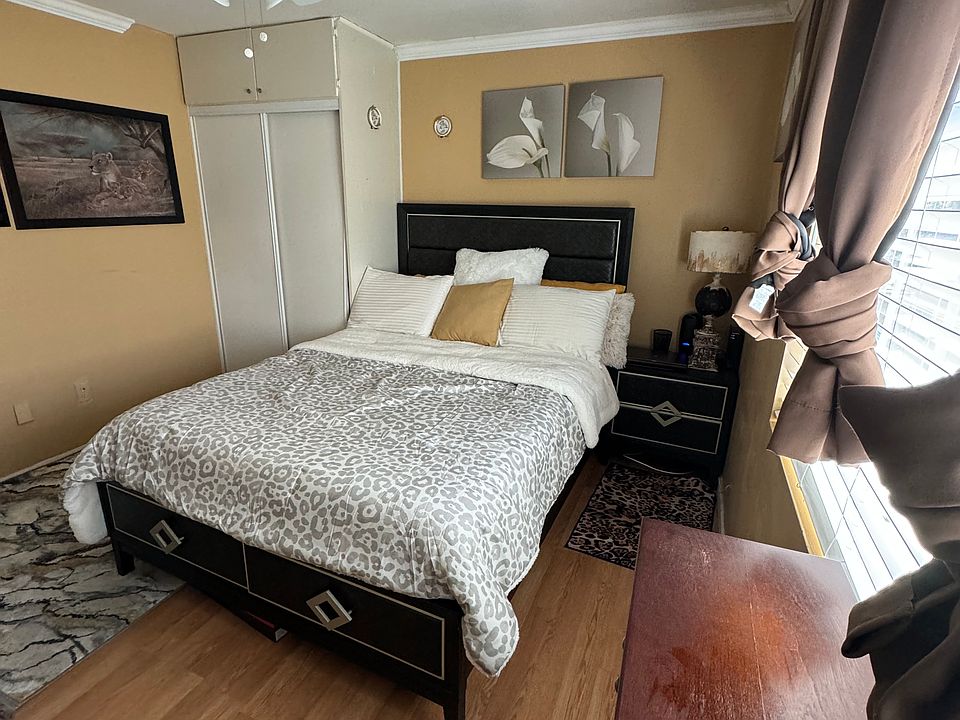 1st image of 8629 Burnet Ave
