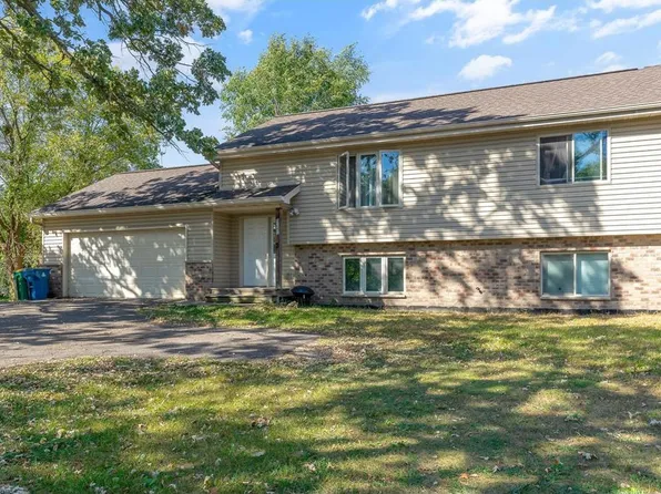 8243 Zane Ct N, Brooklyn Park, MN 55443