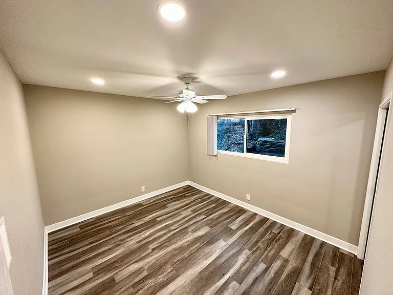 FOOTHILL VILLAGE — Photo 83