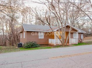 521 Coopertown Rd, Spartanburg, SC 29307