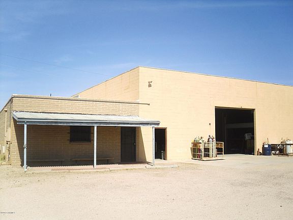 2nd image of 5131 E Canada St