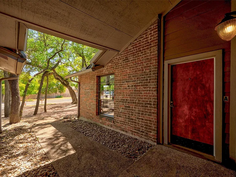 8506 Mesa Dr #A — Photo 4