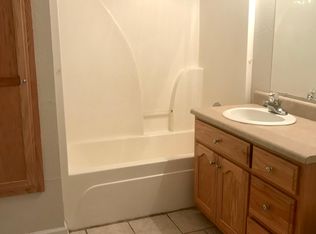 445 Countrywood St, Muscle Shoals, AL 35661