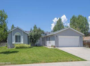 111 Pinon St, Gypsum, CO 81637
