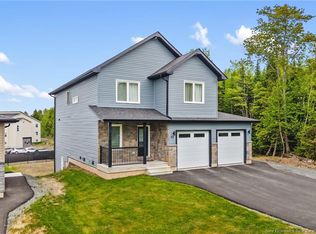 63 Winterberry Dr, Fredericton, NB E3C0M3