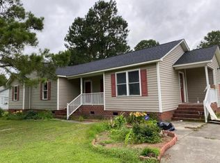 3077 Beddard Rd, Greenville, NC 27858