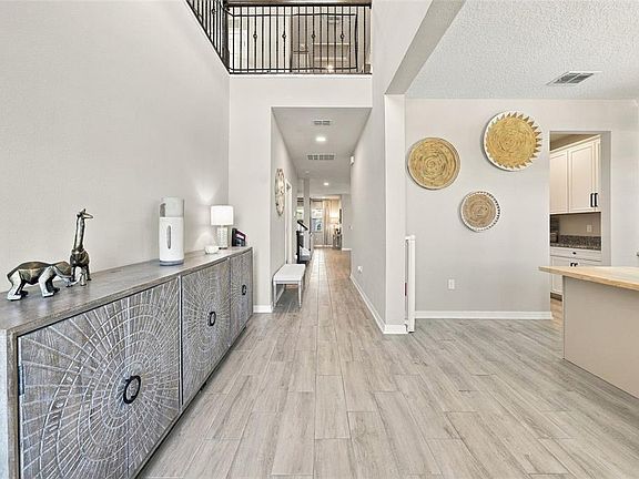 5th image of 4904 EAGLE ROCK DRIVE