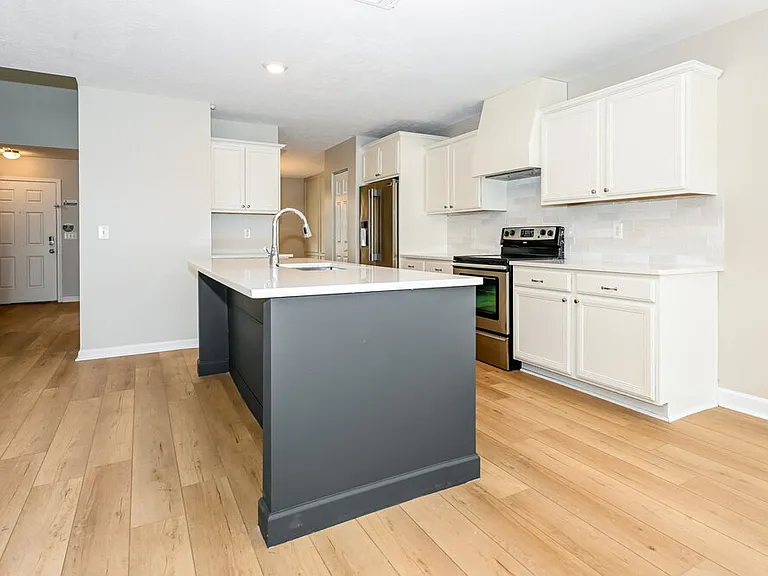 711 Elderberry Way — Photo 7