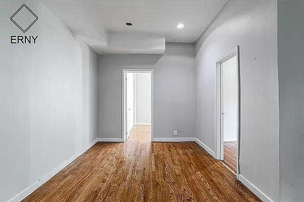 Rented by ERNY LLC | media 2