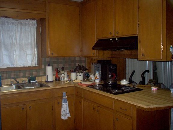 2nd image of 400 Alamo Cir