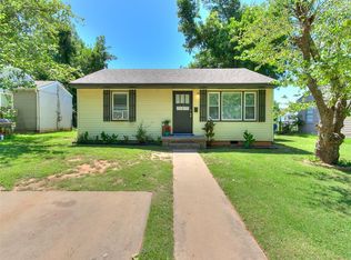 1720 S 15th St, Chickasha, OK 73018