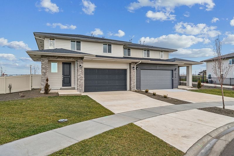 1st image of 8284 W Grey Alder Dr