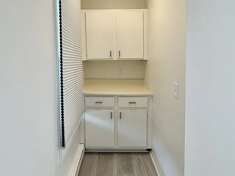 82 N Kelsey St #4 — Photo 3