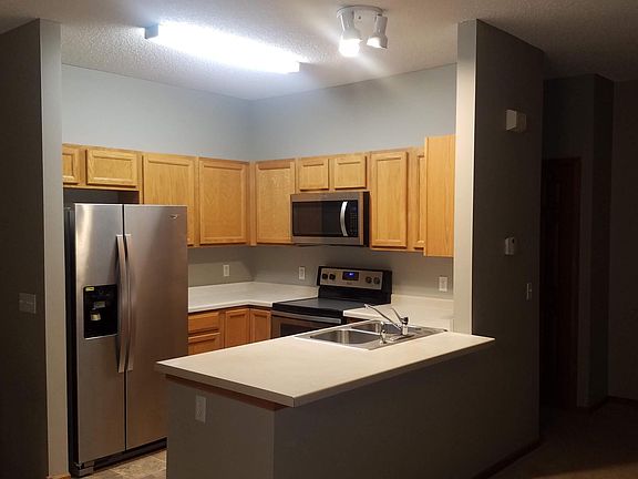 5th image of 3624 Abercrombie Ln