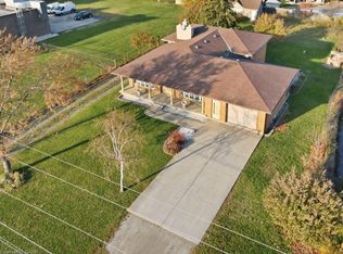 1235 Barton St, Hamilton, ON L8E 5G9