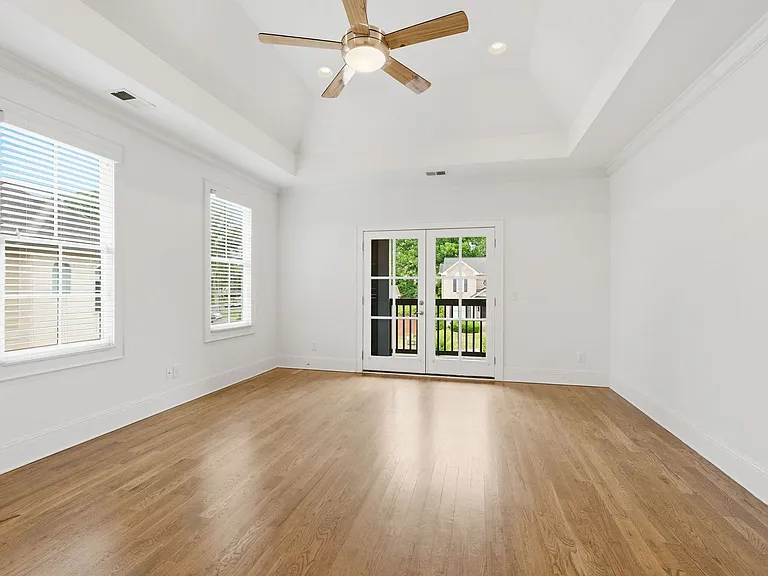 404 Woodmont Hall Pl — Photo 35