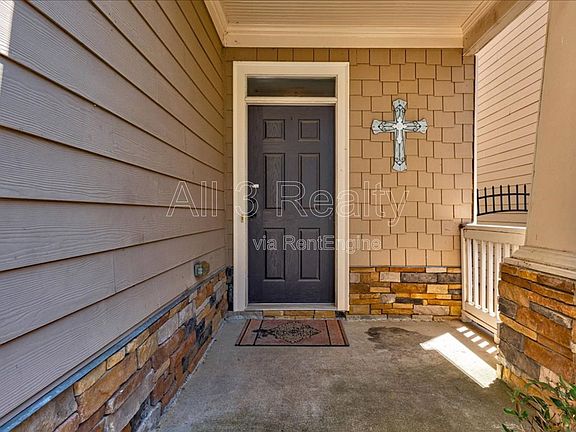 5th image of 123 Wellbrook Ct NE
