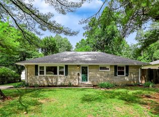 824 S Eastside Dr, Bloomington, IN 47401