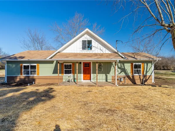 901 E North St, Lincoln, AR 72744