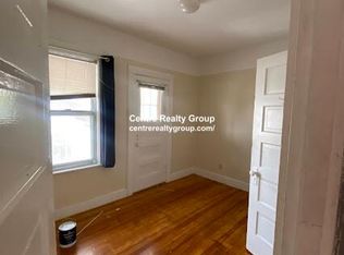 10 Welton Rd #U-2, West Roxbury, MA 02132