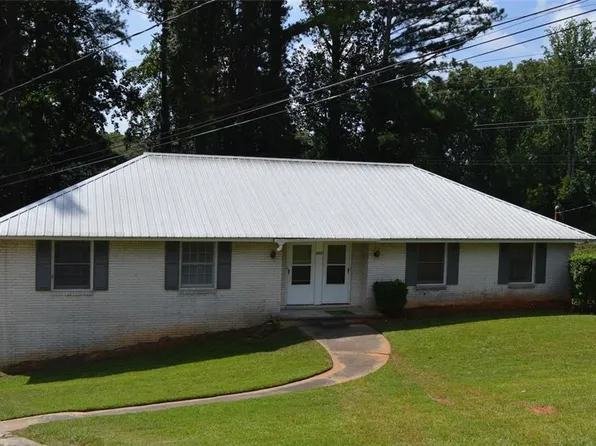 2467 McAlpin Ter, East Pt, GA 30344