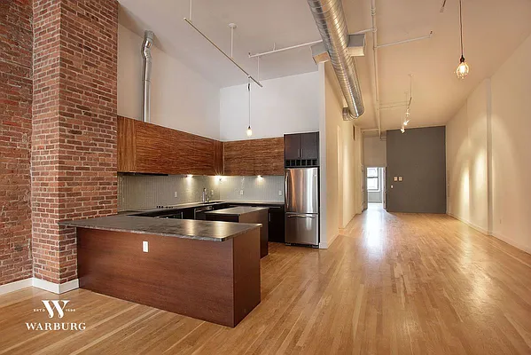 Rented by Warburg | media 16