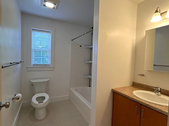 5th image of 20 Bridgham St