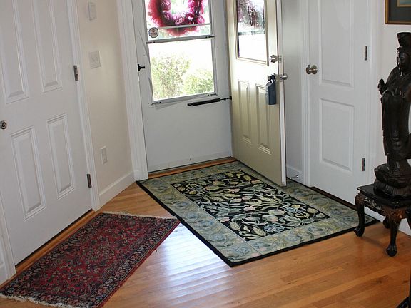 5th image of 39 Woodgate Ln Ste 102