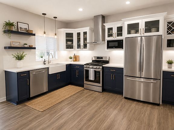 2nd image of 909 W Oakwood St #6