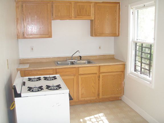 2nd image of 3801 Monroe Ave