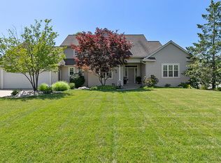 8865 24th Ave, Jenison, MI 49428