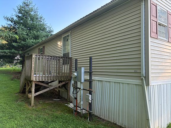 4th image of 104 Park Rd