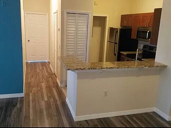 4th image of 1375 Lake Shadow Cir APT 11104
