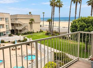 291 E Surfside Dr, Port Hueneme, CA 93041
