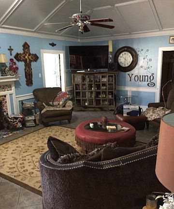 2nd image of 2540 Bainbridge Dr